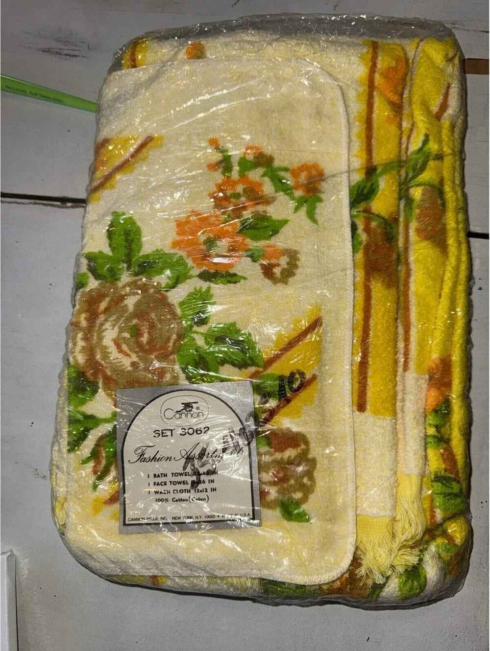 VTG Cannon 70s Yellow Rose Floral Cotton towel set With Fringe Edge USA NEW